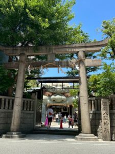 難波八坂神社